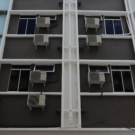 Kuok Pin Hotel Kuching Esterno foto