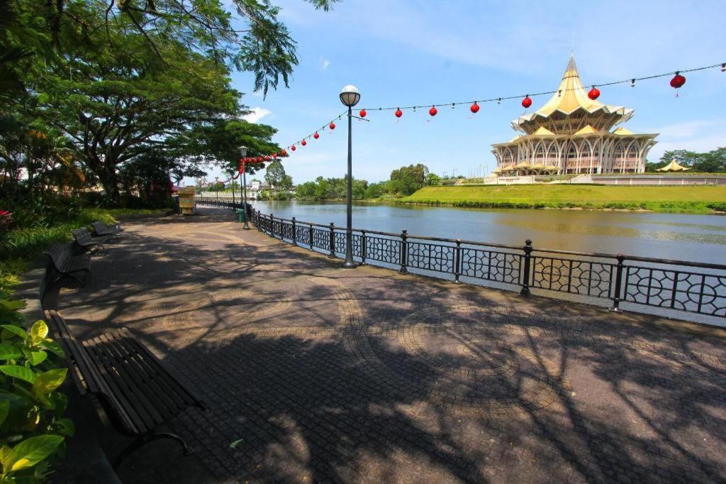 Kuok Pin Hotel Kuching Esterno foto