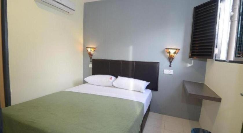 Kuok Pin Hotel Kuching Esterno foto